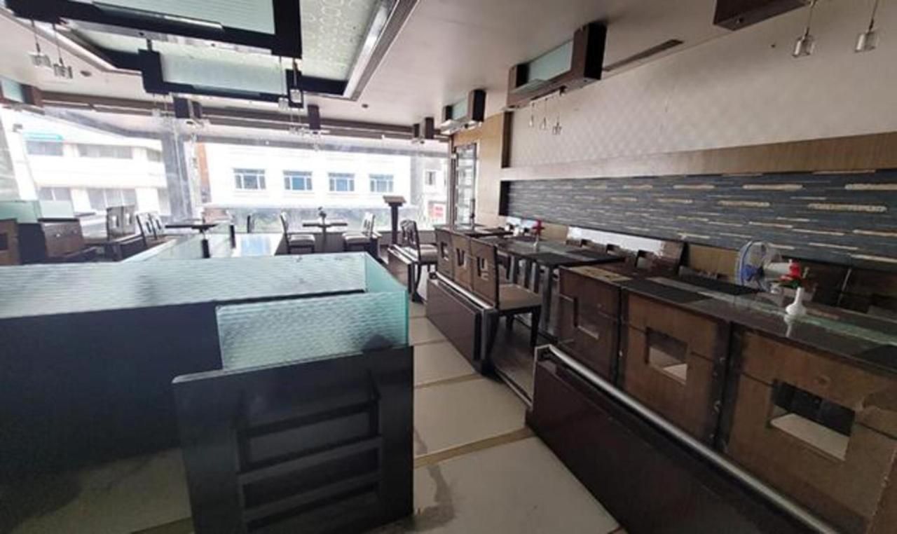 Fabhotel Prime Sapphire Regency 巴罗达 外观 照片
